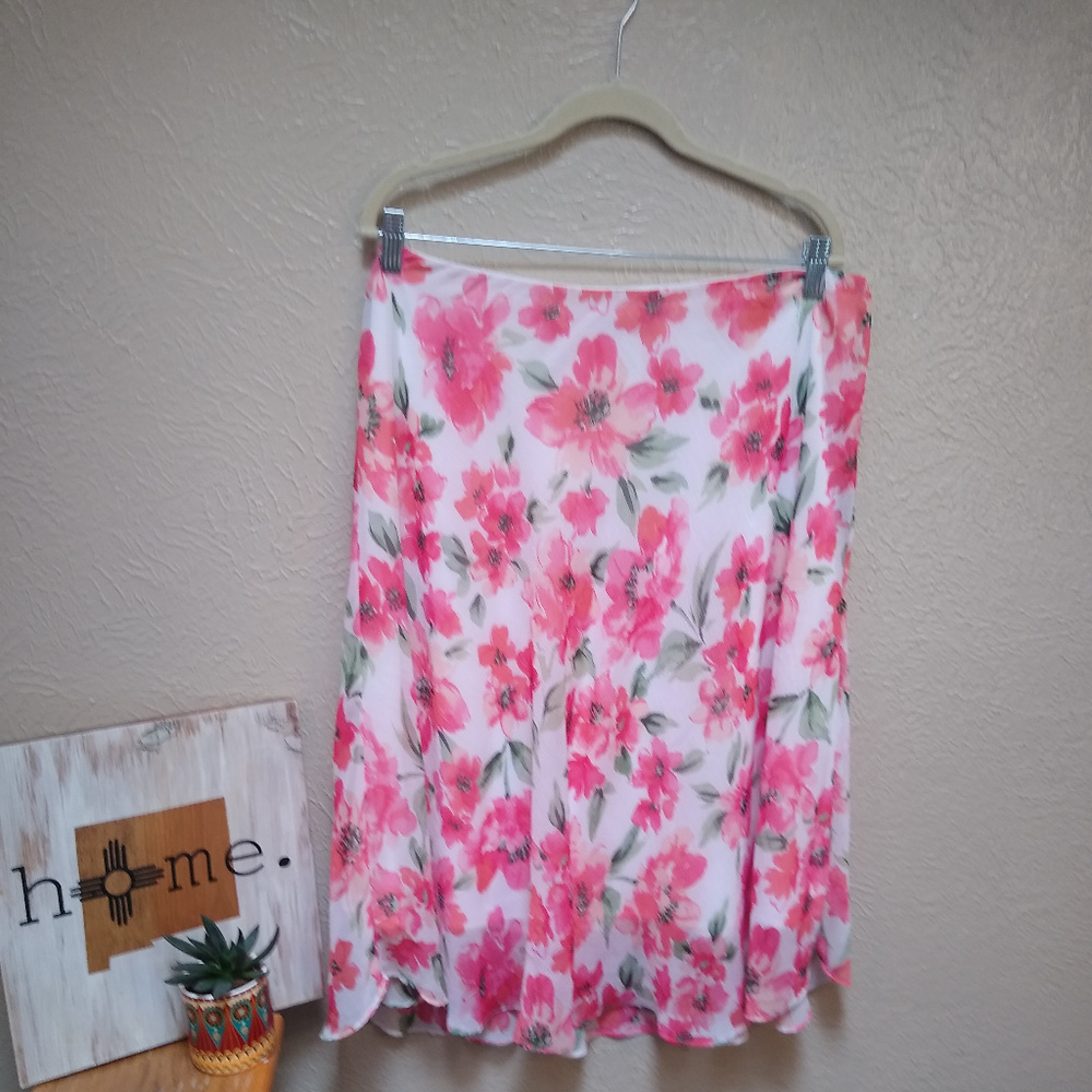 Covington Pretty Pink and White Floral Skirt Knee Length L/XL Women's Lined